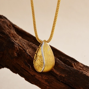 Italian Vintage 925 Sterling Silver Teardrop Pendant Necklace For Women Frosted Bi-Color Hollow Out Grid Design Chain Jewelry