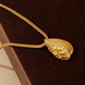 Italian style S925 silver retro brushed teardrop pendant necklace in golden finish