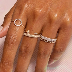 Bagues empilables en argent 925 plaqué or avec forme en O évidée et clous sertis de diamants