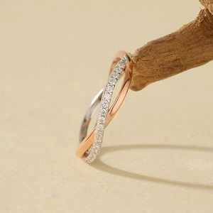 Elegant S925 sterling silver interlocking double ring with sparkling pavé micro diamonds