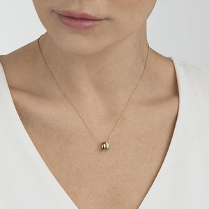 Elegant S925 sterling silver interlocking triple ring necklace with micro-pave crystals