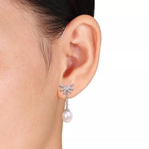 Eleganti orecchini a fiocco in argento S925 con cristalli e pendenti con perle bianche