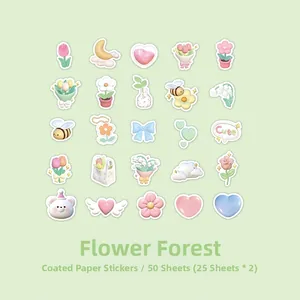 Gros plan de 50 stickers 3D style guimauve avec motifs mignons de fleurs et animaux