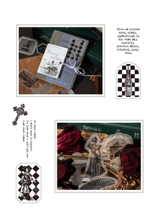 Macro-opname van vintage scrapbooking stickers met gotische iconen en retromotieven