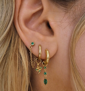 Macro de boucles d'oreilles en argent 925 doré avec zircon vert et pendentif serpent