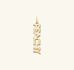 Polished gold S925 sterling silver pendant featuring the vertical letter engraving PEACHY