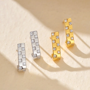925 Sterling Zilver Schaakbord Strass J-vormige Oorknopjes Voor Vrouwen Minimalistisch 18K Verguld Elegante Sieraden
