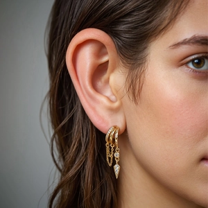 S925 Sterling Silber Gold Ohrringe mit Kettenfransen und geometrischen Rautenanhängern
