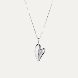 Minimalist S925 sterling silver heart pendant necklace with elegant 3D fluid design