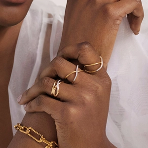 Chic S925 sterling silver gold-plated criss-cross rings and chunky chain bracelet