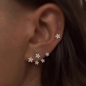 S925 sterling silver star stud earrings set with sparkling cubic zirconia stones