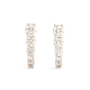 Boucles d'oreilles U en argent 925 avec cinq zircons dégradés sertis à griffes élégantes