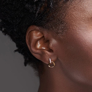 Minimalist S925 sterling silver interlocking circle earrings with pavé diamonds for women