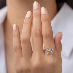 Elegant gold S925 sterling silver open ring with heart and pear shaped zircon stones