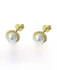 Detail shot of elegant S925 sterling silver pearl stud earrings with gold beaded borders