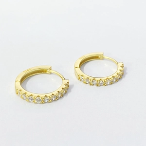 Minimalist S925 sterling silver gold hoop earrings with sparkling cubic zirconia stones