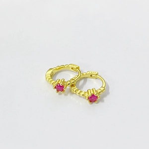 Boucles d'Oreilles Créoles en Argent Sterling S925 Avec Zirconia Rouge Rose pour Femmes Petites Boucles d'Oreilles Dorées