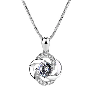 Collier Pendentif Trèfle à Quatre Feuilles en Argent Sterling 925 pour Femmes Bijoux de Luxe Incrustés de Strass Fleur Chaîne de Clavicule