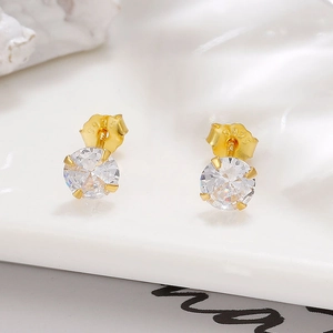 Elegant S925 sterling silver stud earrings with round cubic zirconia in gold plating