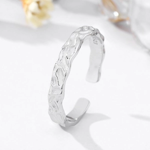 925 Sterling Silver Irregular Hammered Open Ring Modern Minimalist Tin Foil Texture Adjustable Band Ring For Women Fashion Jewelry