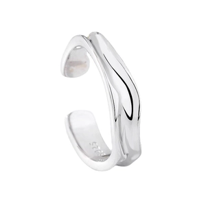 Minimalist S925 sterling silver open ring featuring irregular hammered texture and wave design