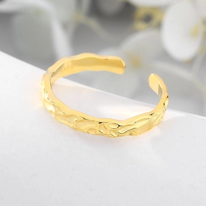 Irregular hammered gold S925 sterling silver open ring with unique foil texture for women