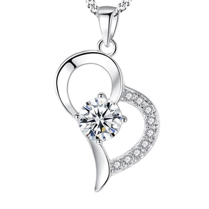 S925 sterling silver heart necklace with sparkling zircon pendant and delicate metal chain