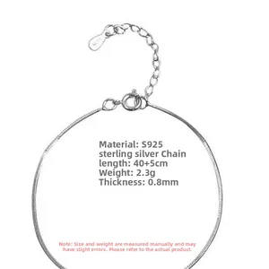 Detailansicht der S925 Sterlingsilber Schlangenkette mit Karabinerverschluss und 40+5cm Länge