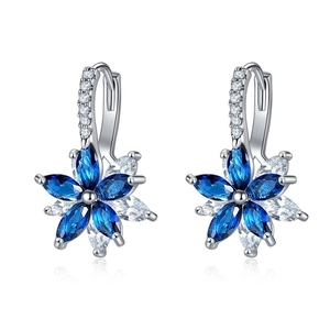 Detail of S925 silver blue snowflake earrings featuring marquise-cut zircon stones