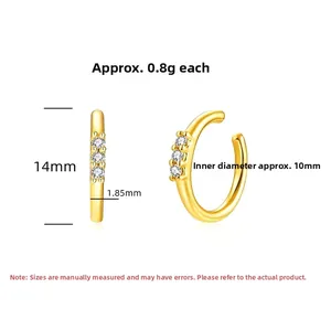 Detail of C-shaped gold-plated ear cuff with three round cubic zirconia stones and dimensions