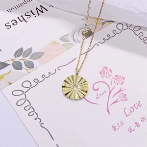 Minimalist S925 sterling silver sunflower necklace with radiant golden sunburst pendant