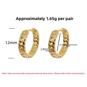 Détail des boucles d'oreilles anneaux à maillons dorés avec dimensions et diamètre 12mm
