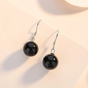 Orecchini a gancio in argento S925 minimalisti con perle di agata nera per le donne