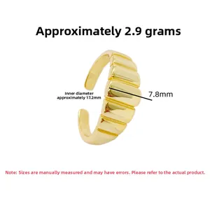 Detail view of gold wavy textured ring with weight and dimension measurement labels