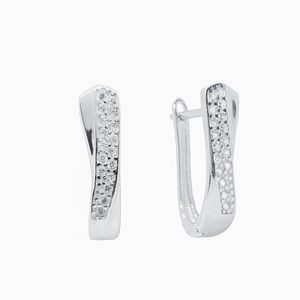 Boucles d'oreilles huggies en argent S925 avec zircons micro-pavés et design torsadé