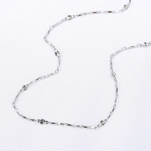 Elegant S925 sterling silver necklace with textured heart pieces on a minimalist link chain