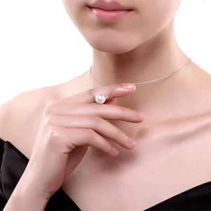 Elegant S925 sterling silver necklace featuring a single round pearl on an O-chain