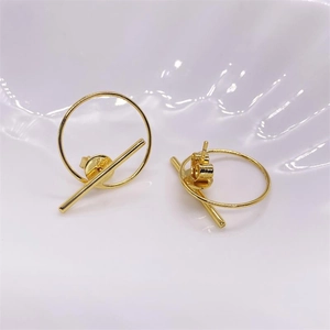 Minimalist S925 sterling silver geometric hoop and bar stud earrings in gold finish