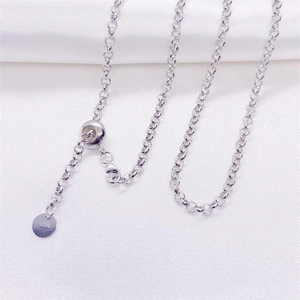Adjustable S925 sterling silver pearl chain necklace featuring a polished round link design