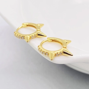 Punk style s925 silver hoop earrings in gold finish with rivets and pavé zircon stones
