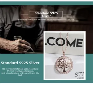 Détail du pendentif Arbre de Vie en argent sterling S925 serti de zircons blancs brillants