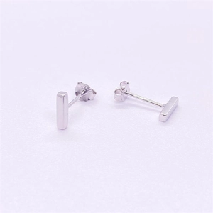 Minimalist S925 sterling silver rectangular bar stud earrings with polished finish