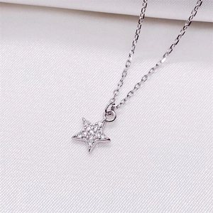 Sparkling S925 sterling silver pentagram star necklace with white cubic zirconia crystals