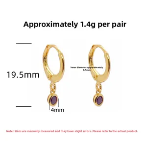 Dimensions détaillées des boucles d'oreilles en argent S925 avec zircons rouges