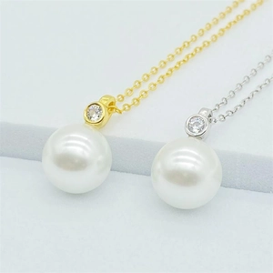 Elegant S925 sterling silver pearl necklace with zirconia stone in gold and silver finish
