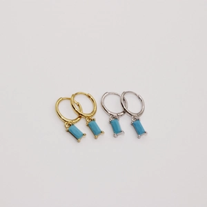 Pendientes de aro en plata S925 con colgantes de circón azul rectangular en oro y plata