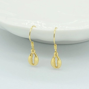S925 sterling silver gold plated cowrie shell drop earrings with bohemian hook design