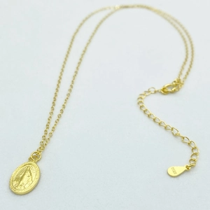 Collier en argent S925 plaqué or avec médaille de la Vierge Marie et chaîne réglable