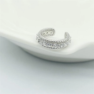 S925 sterling silver ear cuff with cubic zirconia and rope texture in silver finish