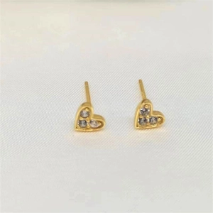 Minimalist S925 sterling silver heart stud earrings with sparkling zircon stones